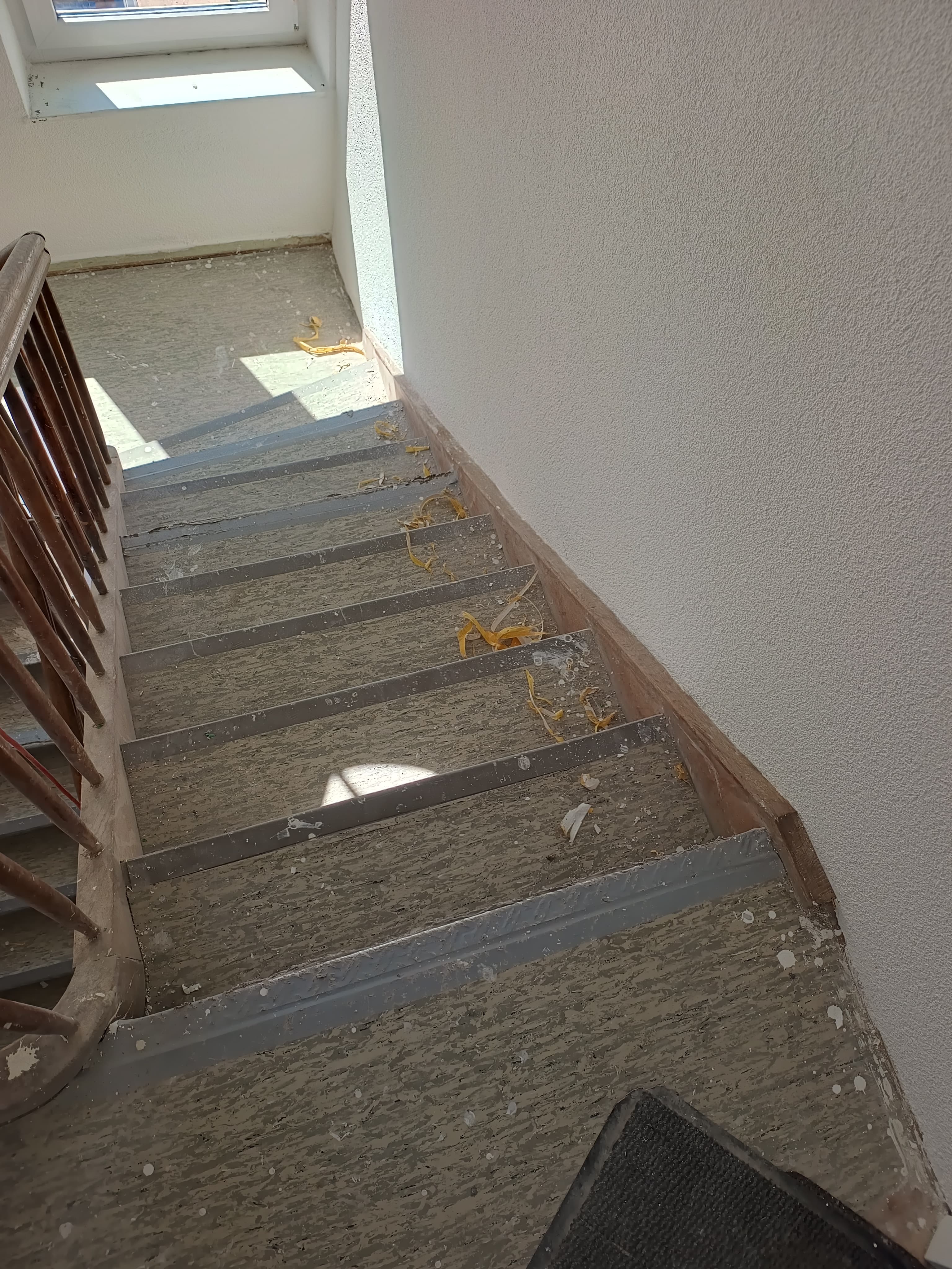 Handwerklich bearbeitetes Treppenhaus